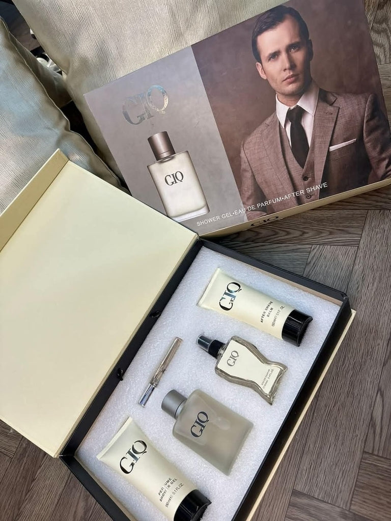 Kit de perfumes, gel de ducha, colonia, perfume de cartera e hidratante - (copia)