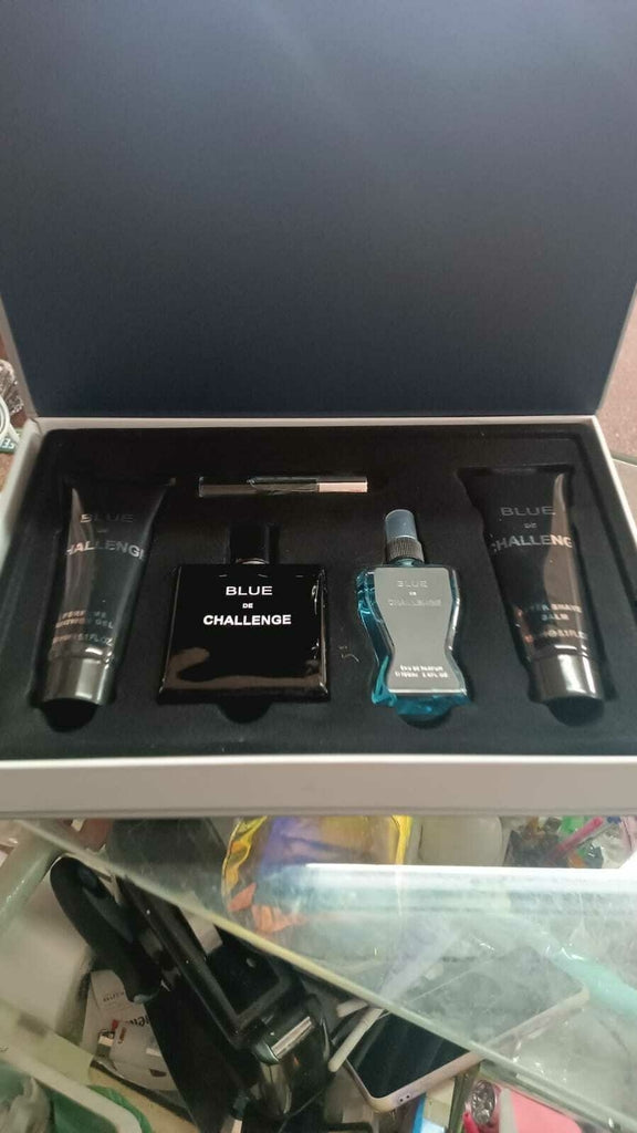 Kit de perfumes, gel de ducha, colonia, perfume de cartera e hidratante - (copia)