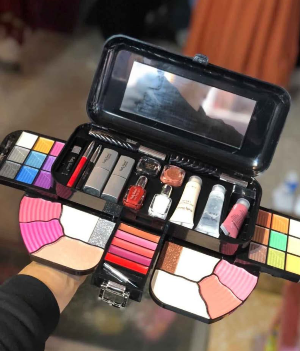 Kit valija de maquillaje