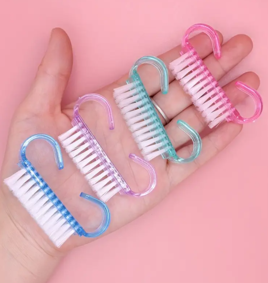 Cepillo de uñas