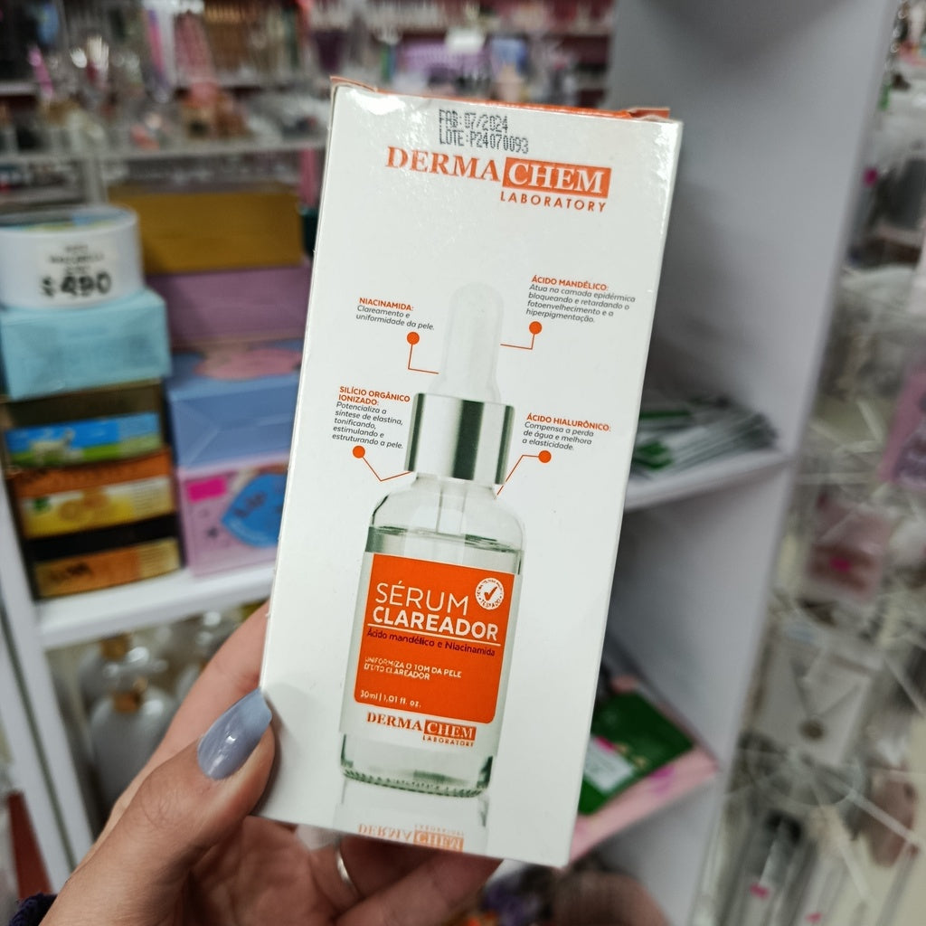 Sérum aclarante de manchas - DermaChem Laboratory
