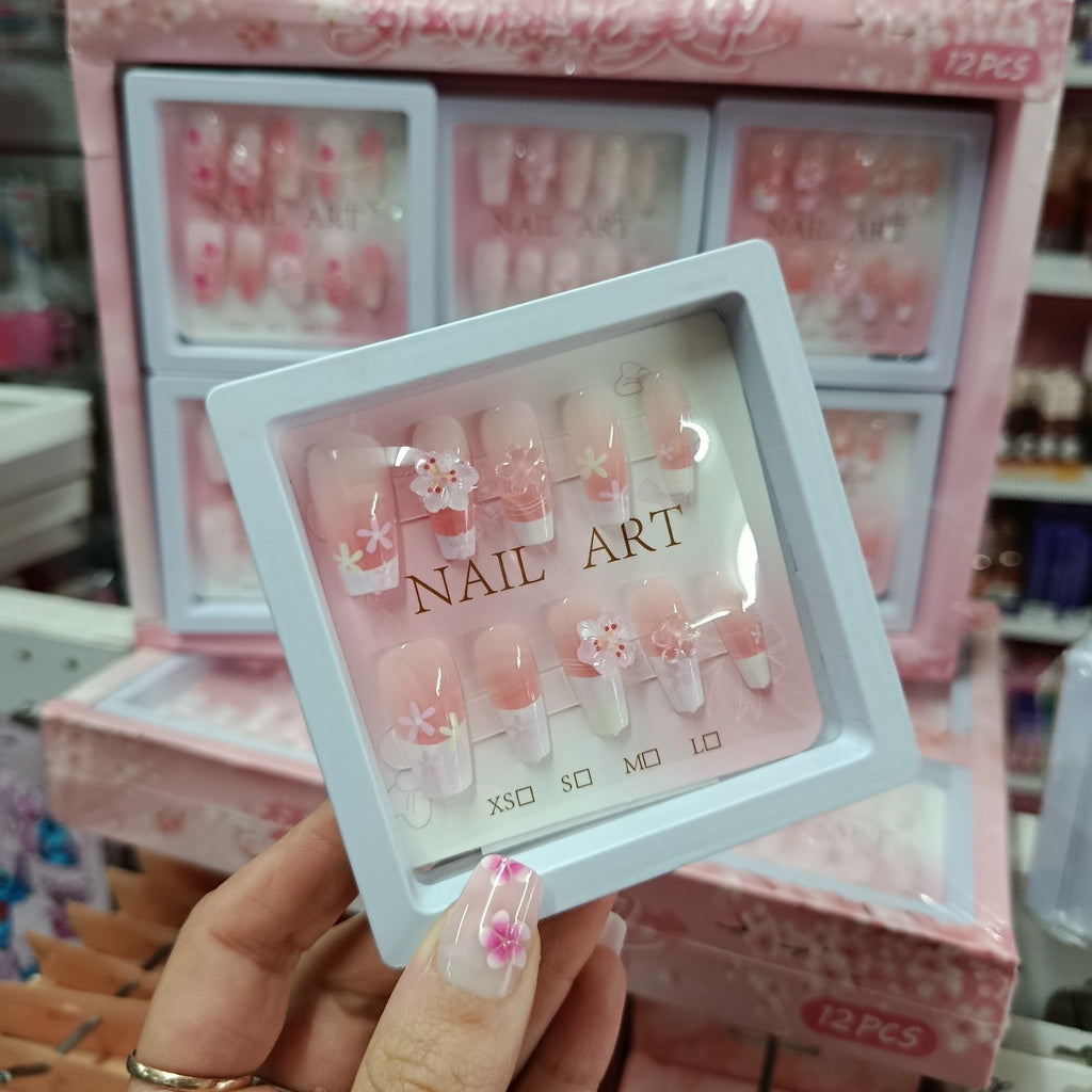 Uñas Press On decoradas - Premium en caja