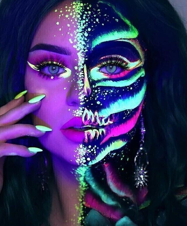 Pintura neón rostro y cuerpo