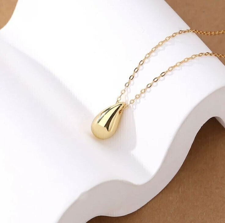 Collar Gota