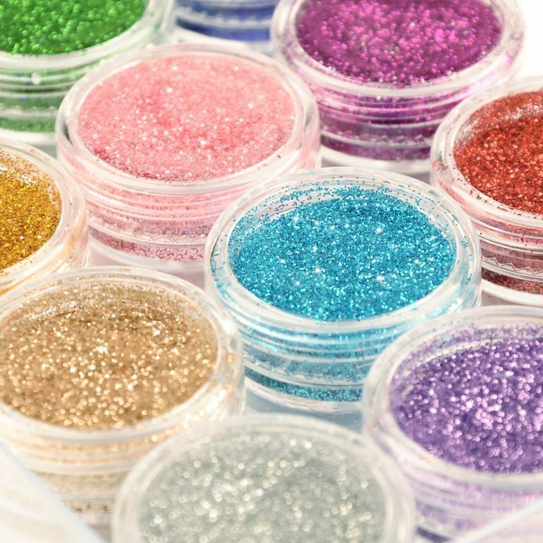 Papel de oro, glitter, terciopelo, caviar, escarcha