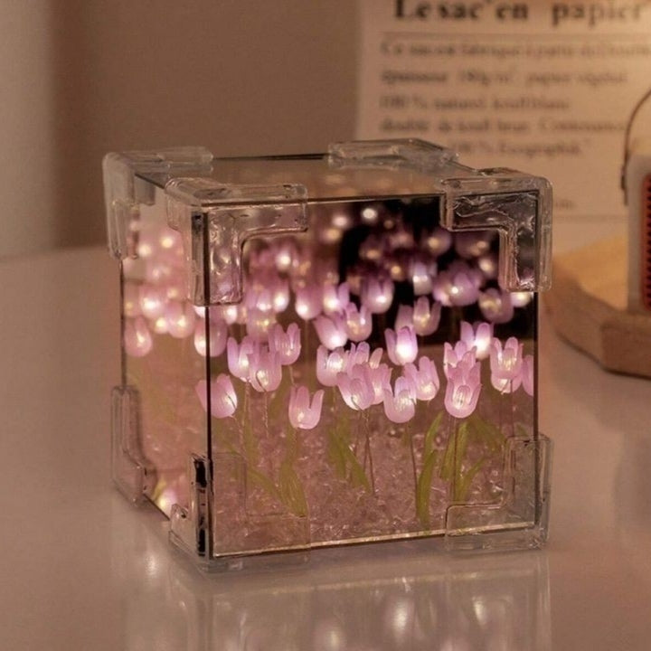 Lámpara de Tulipán Cubo