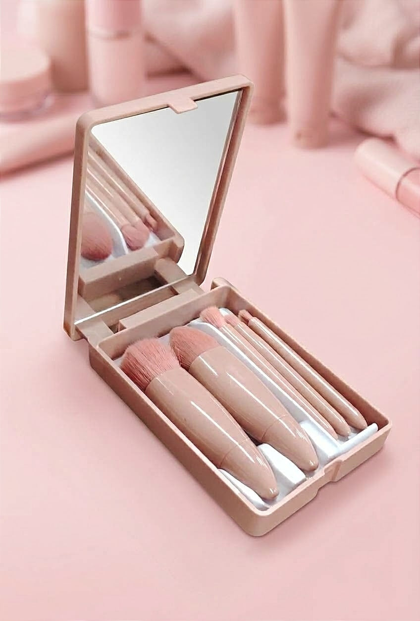 Kit de brochas con espejo en estuche