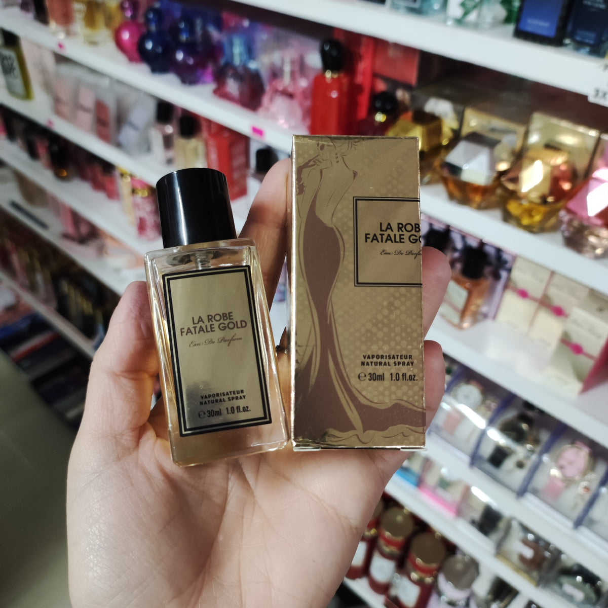 Perfume La Robe Fatale Gold