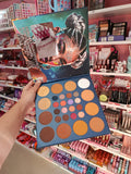 Paleta de sombras, iluminador, rubor, corrector y polvo