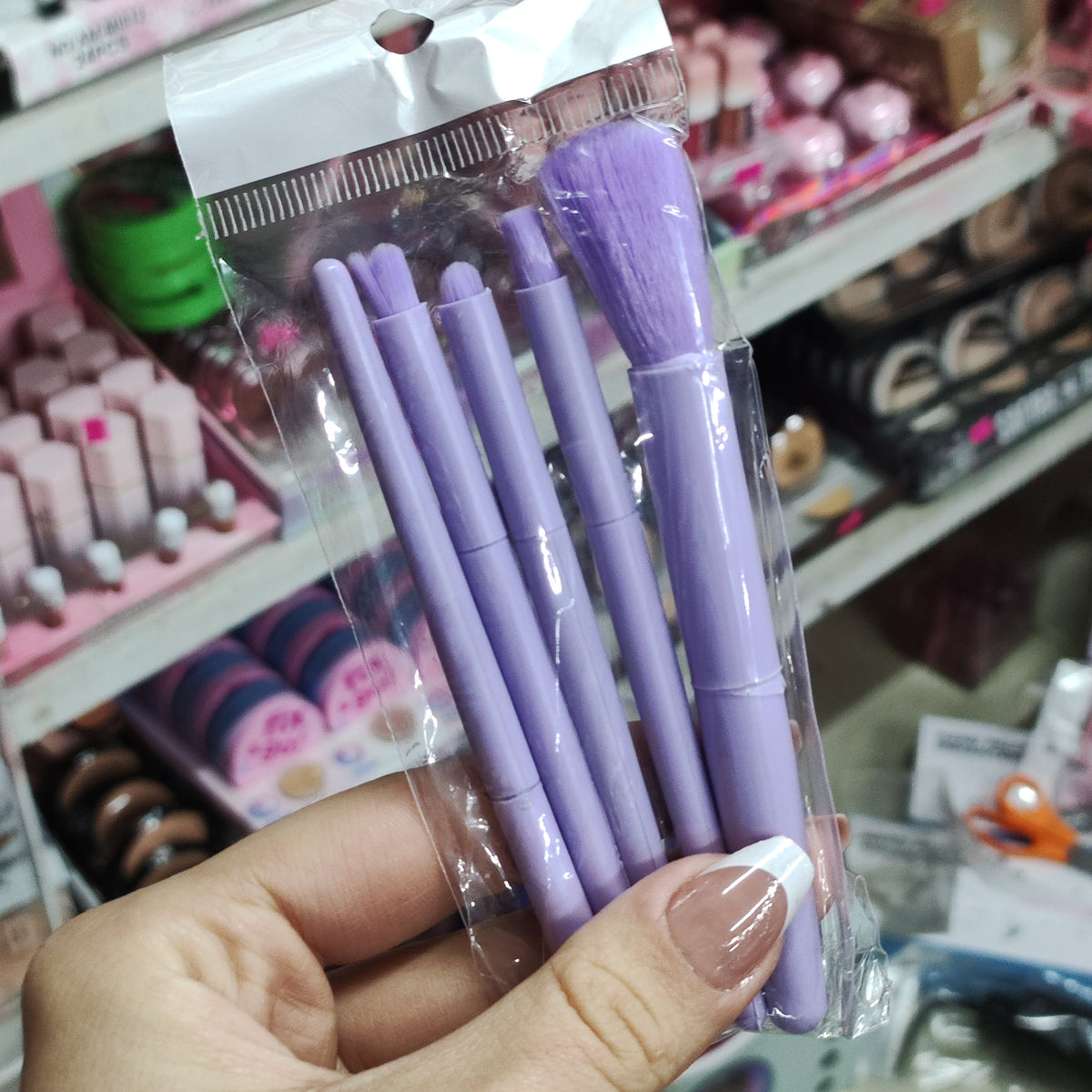 Pack de mini brochas.