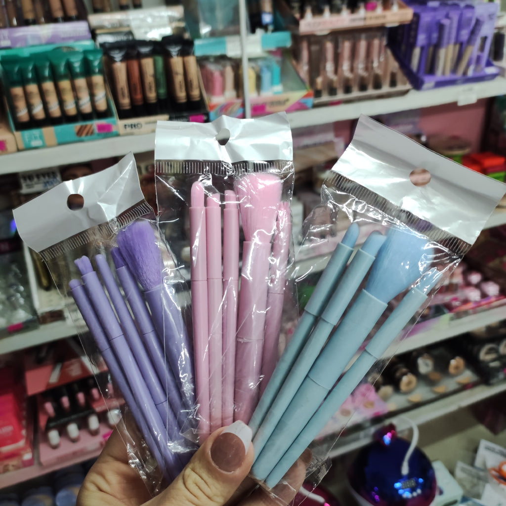 Pack de mini brochas.