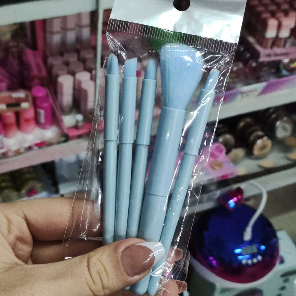 Pack de mini brochas.