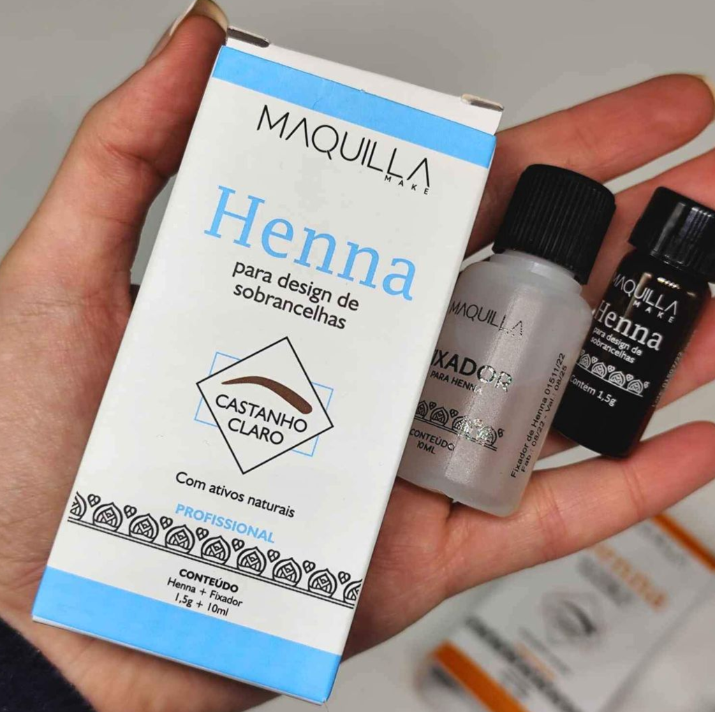 Henna de cejas castaño claro
