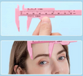 Regla de cejas