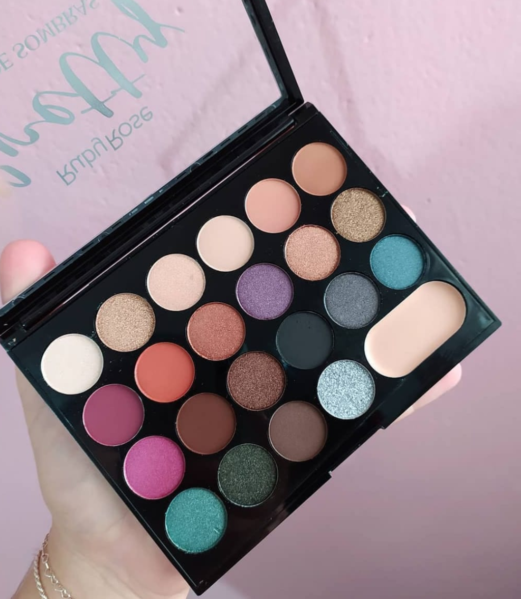 Paletas RubyRose con primer/corrector