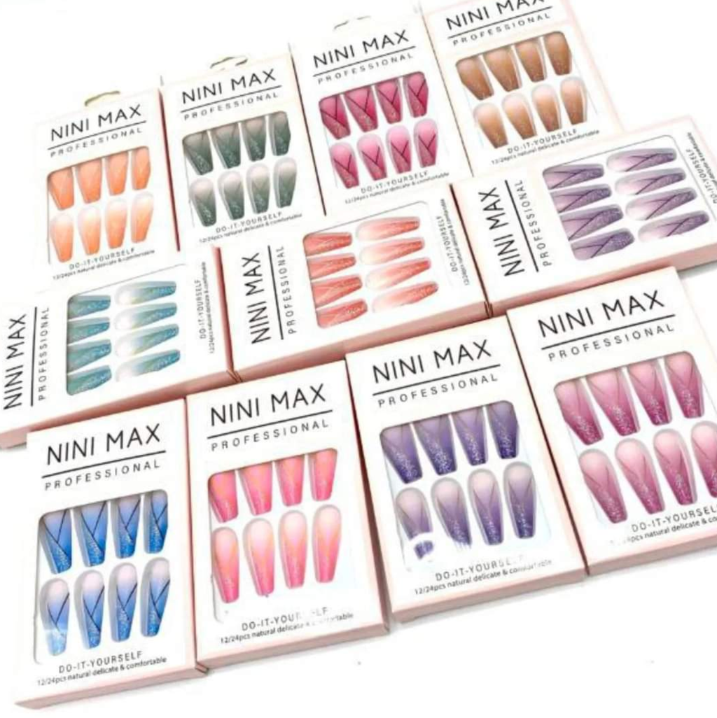 Uñas press on decoradas largas